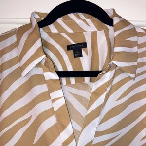 Ann Taylor Essential Shirt XL